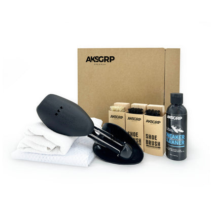 Shoe Care Kit (Kraft Paper Gift Box Set) [3 Brushes with Waistband/ Shoe Tree/ Cleaning Agent/ Towel/ Laundry Bag]